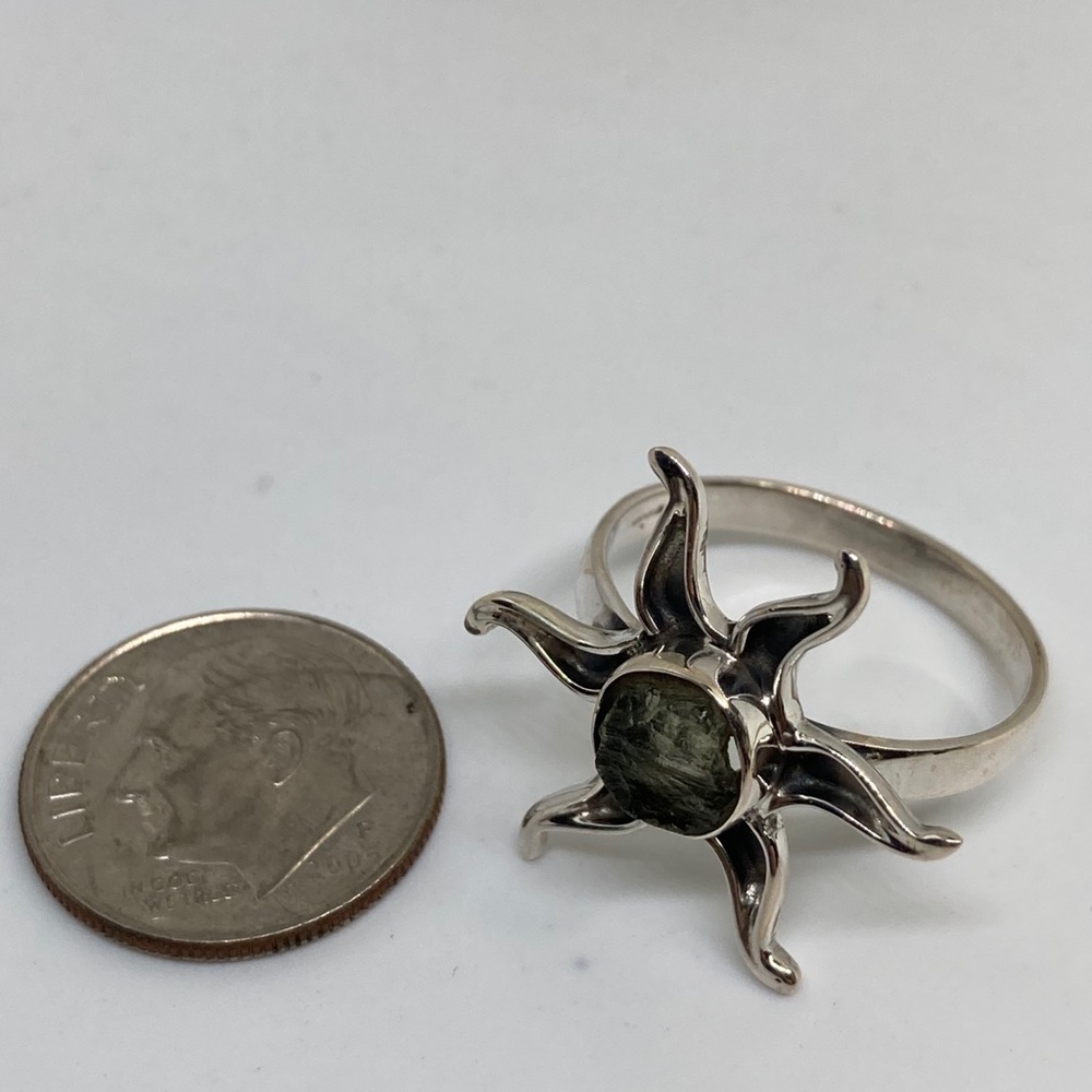 GENUINE CZECH MOLDAVITE RING - Picture 4 of 7